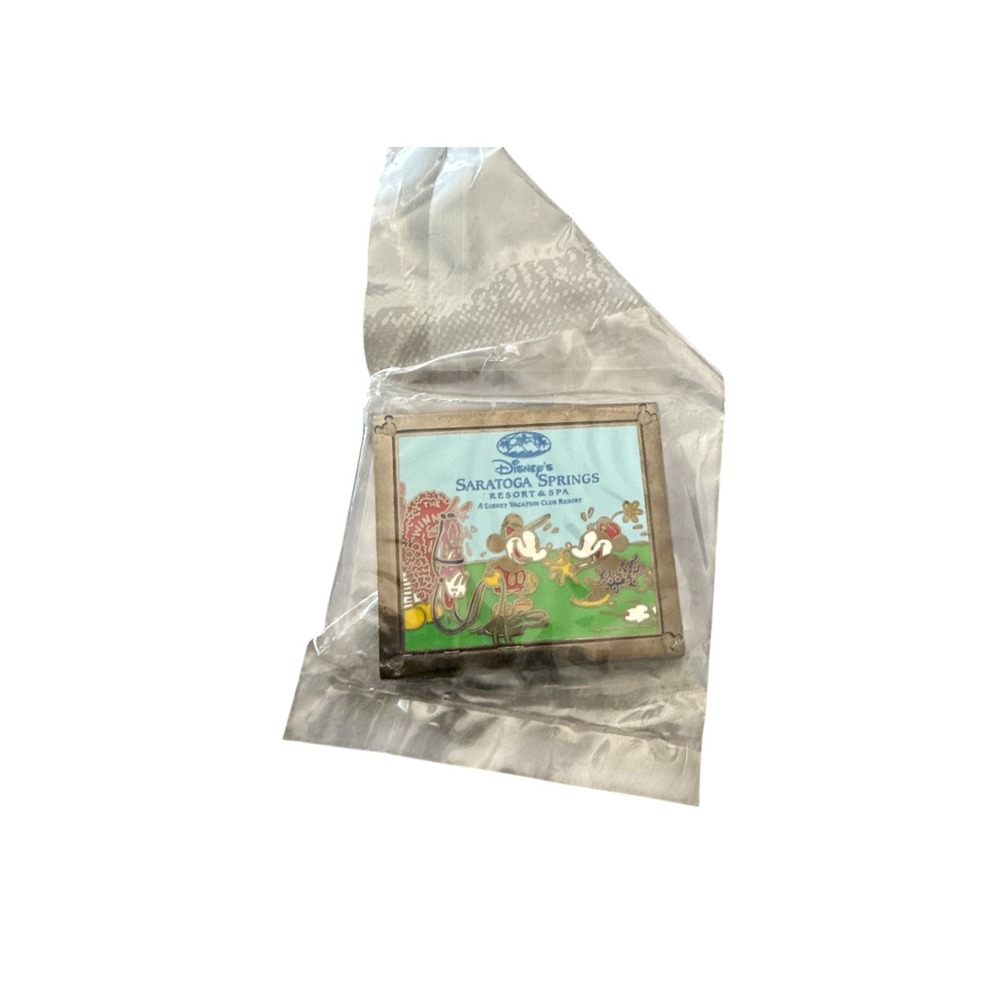 Disney Saratoga Springs Resort Pin Member Exclusive Mickey Minnie Fall